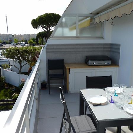 Sol-Y-Days Darse, Superbe Appartement De Type Marina Avec Belle Terrasse Vue Port De Plaisance Le Grau-du-Roi Ngoại thất bức ảnh