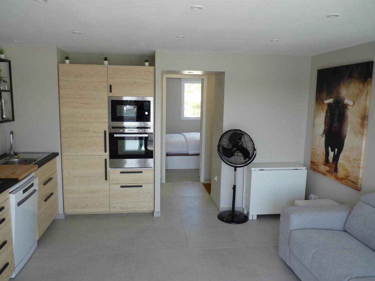 Sol-Y-Days Darse, Superbe Appartement De Type Marina Avec Belle Terrasse Vue Port De Plaisance Le Grau-du-Roi Ngoại thất bức ảnh